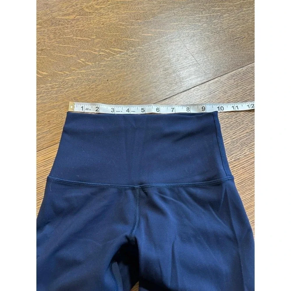Lululemon Women's Leggings – Size 0 (See Measurements)‎